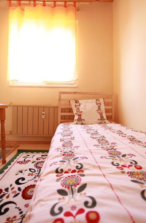 Raya Maisonette София Номер фото